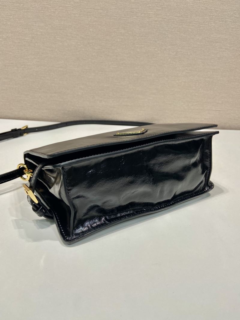 Pra*a hobo bags